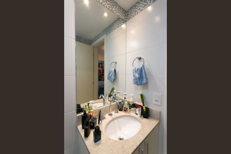 Apartamento para alugar com 315m², 3 quartos e 2 vagas Apartamento para alugar com 315m², 3 quartos e 2 vagasBanheiro da Suíte 2