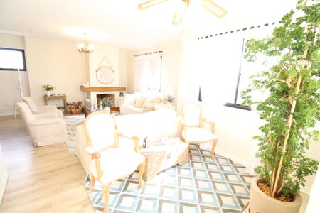 Apartamento para alugar com 340m², 3 quartos e 3 vagasSala Cobertura