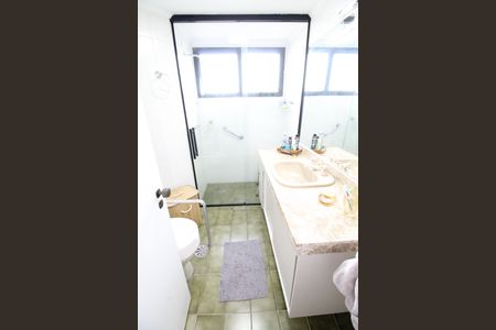 Apartamento para alugar com 340m², 3 quartos e 3 vagasBanheiro da Suíte 1