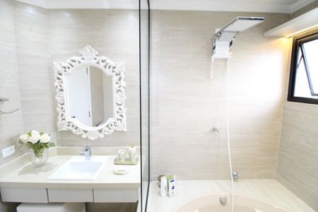 Apartamento para alugar com 340m², 3 quartos e 3 vagasBanheiro da Suíte 3 Cobertura