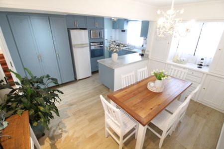 Apartamento para alugar com 340m², 3 quartos e 3 vagasCozinha