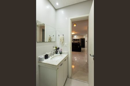 Apartamento à venda com 106m², 3 quartos e 2 vagasBanheiro Social