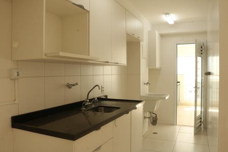Apartamento para alugar com 79m², 2 quartos e 2 vagasCozinha
