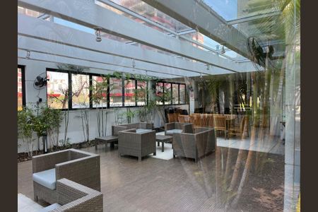 Apartamento para alugar com 79m², 2 quartos e 2 vagas Apartamento para alugar com 79m², 2 quartos e 2 vagasÁrea comum - Churrasqueira