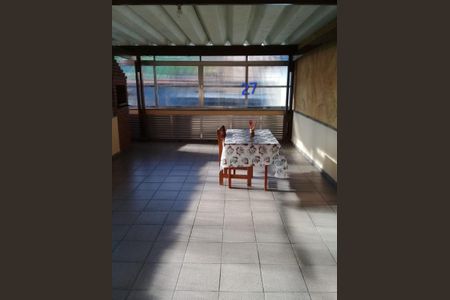 Foto 15 de casa à venda com 2 quartos, 134m² em Vila Ema, São Paulo