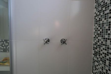 Apartamento à venda com 118m², 3 quartos e 3 vagas Apartamento à venda com 118m², 3 quartos e 3 vagasBanheiro Social