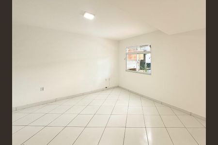Casa para alugar com 120m², 3 quartos e 1 vagaSala de TV