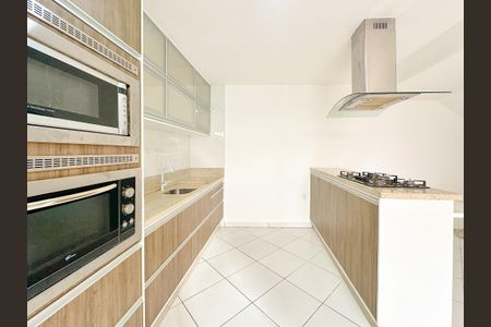 Casa para alugar com 120m², 3 quartos e 1 vagaCozinha