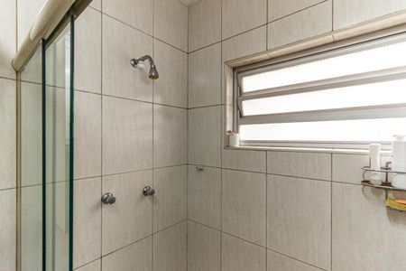 Apartamento à venda com 187m², 3 quartos e 2 vagas Apartamento à venda com 187m², 3 quartos e 2 vagasBanheiro Social