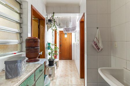 Apartamento à venda com 187m², 3 quartos e 2 vagas Apartamento à venda com 187m², 3 quartos e 2 vagasÁrea de Serviço