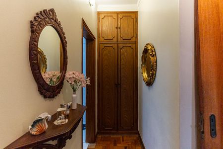 Apartamento à venda com 187m², 3 quartos e 2 vagas Apartamento à venda com 187m², 3 quartos e 2 vagasCorredor