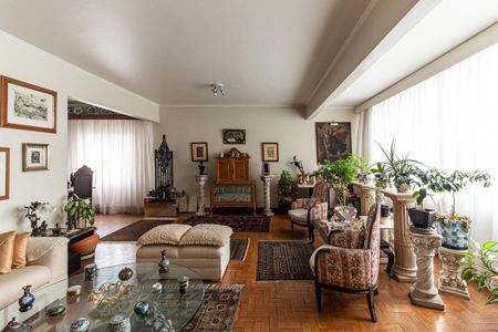 Apartamento à venda com 187m², 3 quartos e 2 vagas Apartamento à venda com 187m², 3 quartos e 2 vagasSala