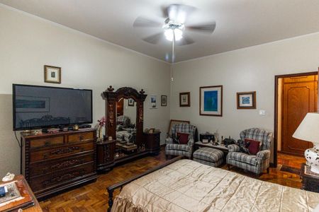 Apartamento à venda com 187m², 3 quartos e 2 vagas Apartamento à venda com 187m², 3 quartos e 2 vagasSuíte