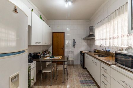 Apartamento à venda com 187m², 3 quartos e 2 vagas Apartamento à venda com 187m², 3 quartos e 2 vagasCozinha