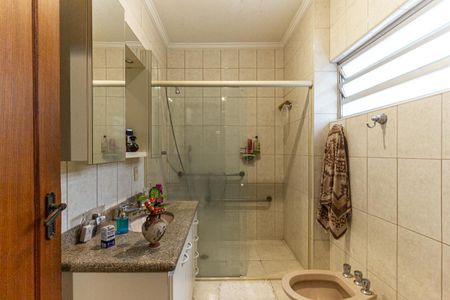 Apartamento à venda com 187m², 3 quartos e 2 vagas Apartamento à venda com 187m², 3 quartos e 2 vagasBanheiro da Suíte