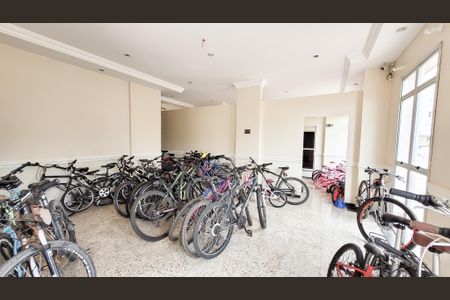 Apartamento para alugar com 87m², 3 quartos e 2 vagasÁrea comum - Bicicletário