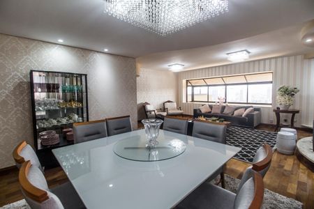 Apartamento à venda com 280m², 3 quartos e 3 vagasSala