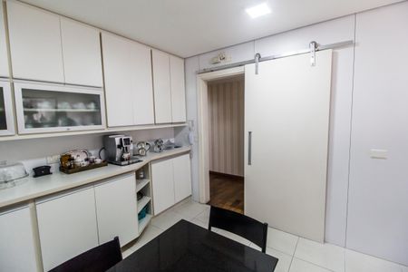 Apartamento à venda com 280m², 3 quartos e 3 vagasCopa