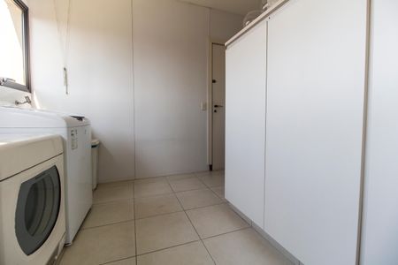 Apartamento à venda com 280m², 3 quartos e 3 vagasÁrea de Serviço