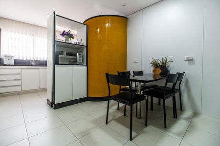 Apartamento à venda com 280m², 3 quartos e 3 vagasCopa