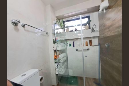 Apartamento à venda com 149m², 3 quartos e 2 vagas Apartamento à venda com 149m², 3 quartos e 2 vagasBanheiro