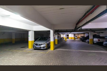 Apartamento à venda com 93m², 1 quarto e 2 vagas Apartamento à venda com 93m², 1 quarto e 2 vagasÁrea comum