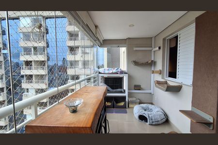 Apartamento à venda com 85m², 3 quartos e 2 vagasVaranda