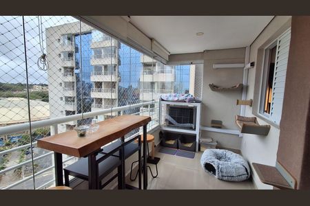Apartamento à venda com 85m², 3 quartos e 2 vagasVaranda