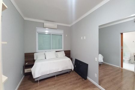 Casa de condomínio à venda com 560m², 5 quartos e 2 vagasSuíte 1