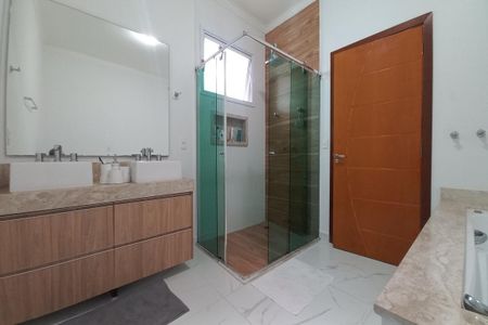 Casa de condomínio à venda com 560m², 5 quartos e 2 vagasBanheiro da Suíte 5