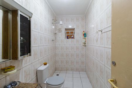 Casa para alugar com 300m², 3 quartos e 2 vagasBanheiro Social