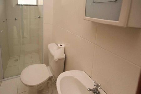 Apartamento à venda com 40m², 2 quartos e sem vaga Apartamento à venda com 40m², 2 quartos e sem vagaBanheiro Social