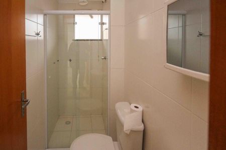 Apartamento à venda com 40m², 2 quartos e sem vaga Apartamento à venda com 40m², 2 quartos e sem vagaBanheiro Social