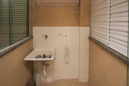 Apartamento à venda com 40m², 2 quartos e sem vaga Apartamento à venda com 40m², 2 quartos e sem vagaÁrea de Serviço