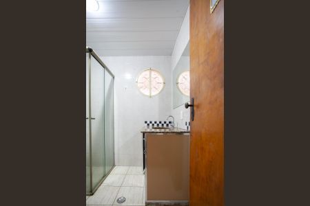 Casa à venda com 351m², 4 quartos e 2 vagas Casa à venda com 351m², 4 quartos e 2 vagasBanheiro Social