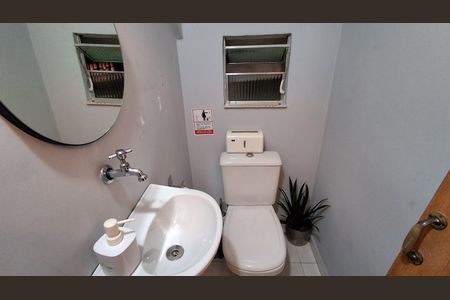 Casa à venda com 135m², 2 quartos e 1 vagaLavabo 