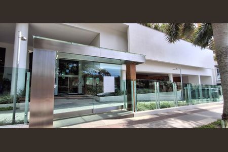 Apartamento para alugar com 93m², 2 quartos e 1 vagaFachada