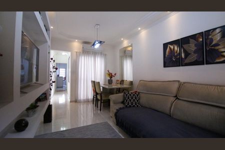 Sala de casa à venda com 3 quartos, 110m² em Vila Mendes, São Paulo