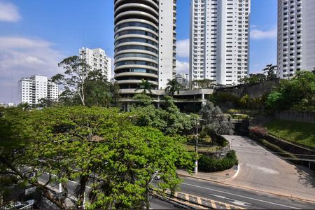 Apartamento à venda com 251m², 3 quartos e 4 vagasVista 1