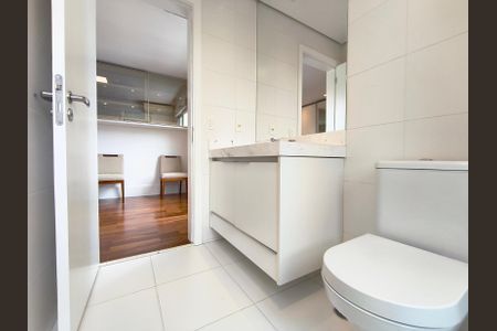 Apartamento à venda com 160m², 3 quartos e 2 vagasBanheiro da Suíte 1