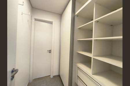 Apartamento à venda com 160m², 3 quartos e 2 vagasDespensa