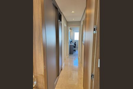 Apartamento à venda com 85m², 2 quartos e 2 vagasCorredor