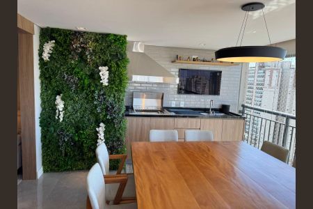 Apartamento à venda com 85m², 2 quartos e 2 vagasVaranda