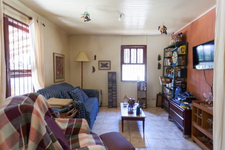 Sala de casa de condomínio à venda com 3 quartos, 90m² em Casa Branca, Brumadinho