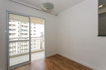 Apartamento à venda com 61m², 2 quartos e 1 vaga Apartamento à venda com 61m², 2 quartos e 1 vagaSala