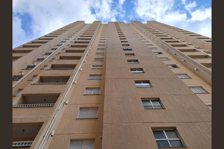 Apartamento para alugar com 38m², 2 quartos e sem vaga Apartamento para alugar com 38m², 2 quartos e sem vagaFachada