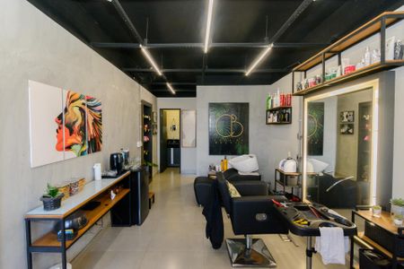 Casa à venda com 376m², 3 quartos e 5 vagasEscritorio