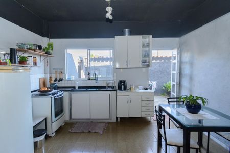 Casa à venda com 376m², 3 quartos e 5 vagasCozinha