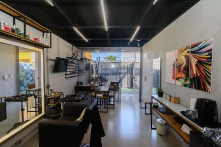 Casa à venda com 376m², 3 quartos e 5 vagasEscritorio