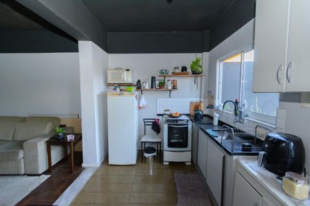 Casa à venda com 376m², 3 quartos e 5 vagasCozinha